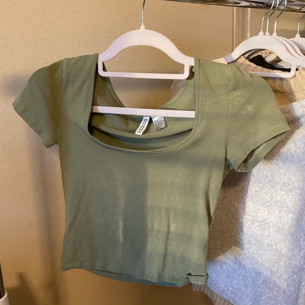 Zara Sage Green Short Sleeve Top